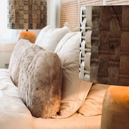 Hidden Retreats 1466 Edition * Reichenbach im Kandertal