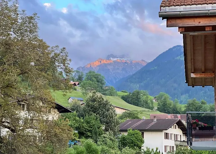 Daire Hidden Retreats 1466 Edition Reichenbach im Kandertal
