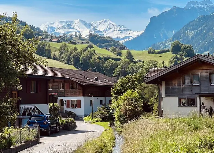 Hidden Retreats 1466 Edition Daire